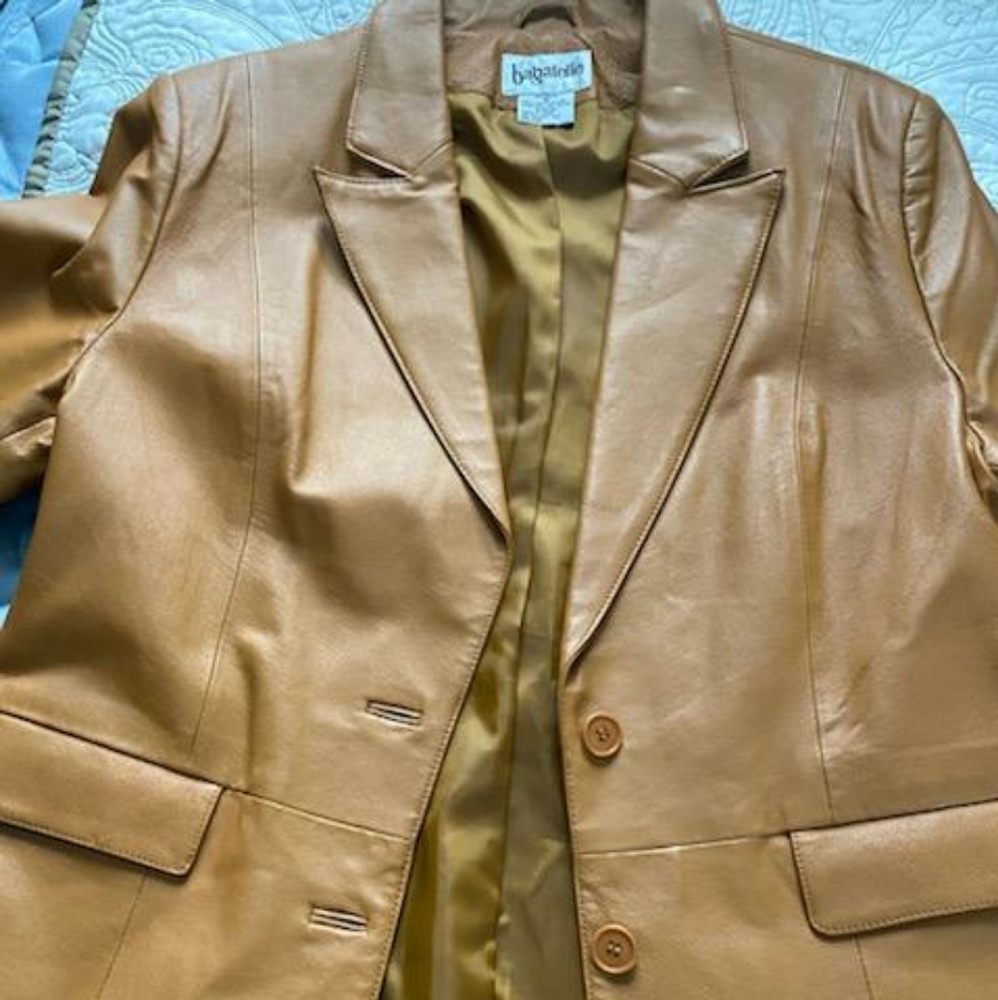 Jacket - Picture 2 of 3